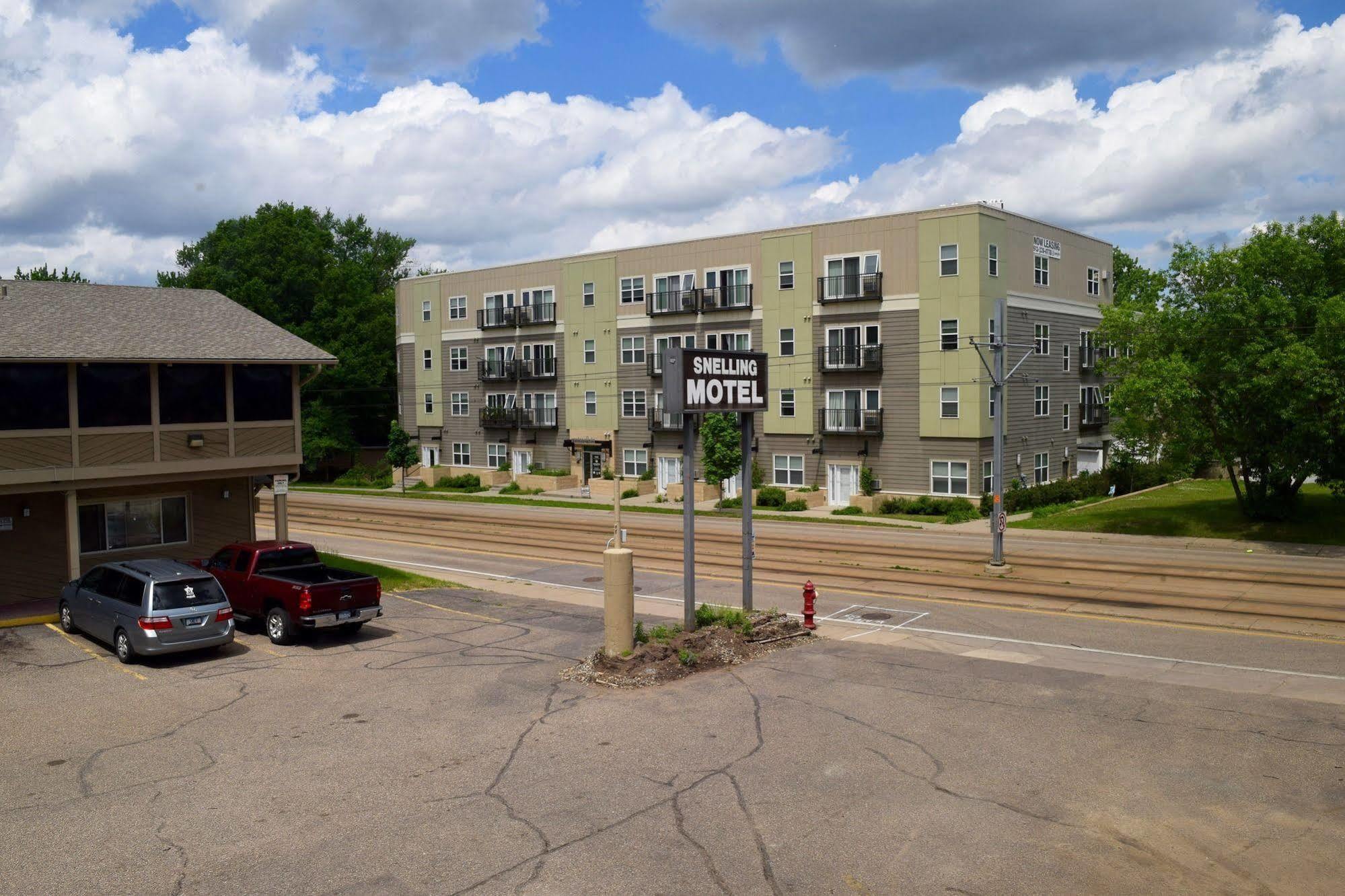 Snelling Motor Inn Mendota Dış mekan fotoğraf